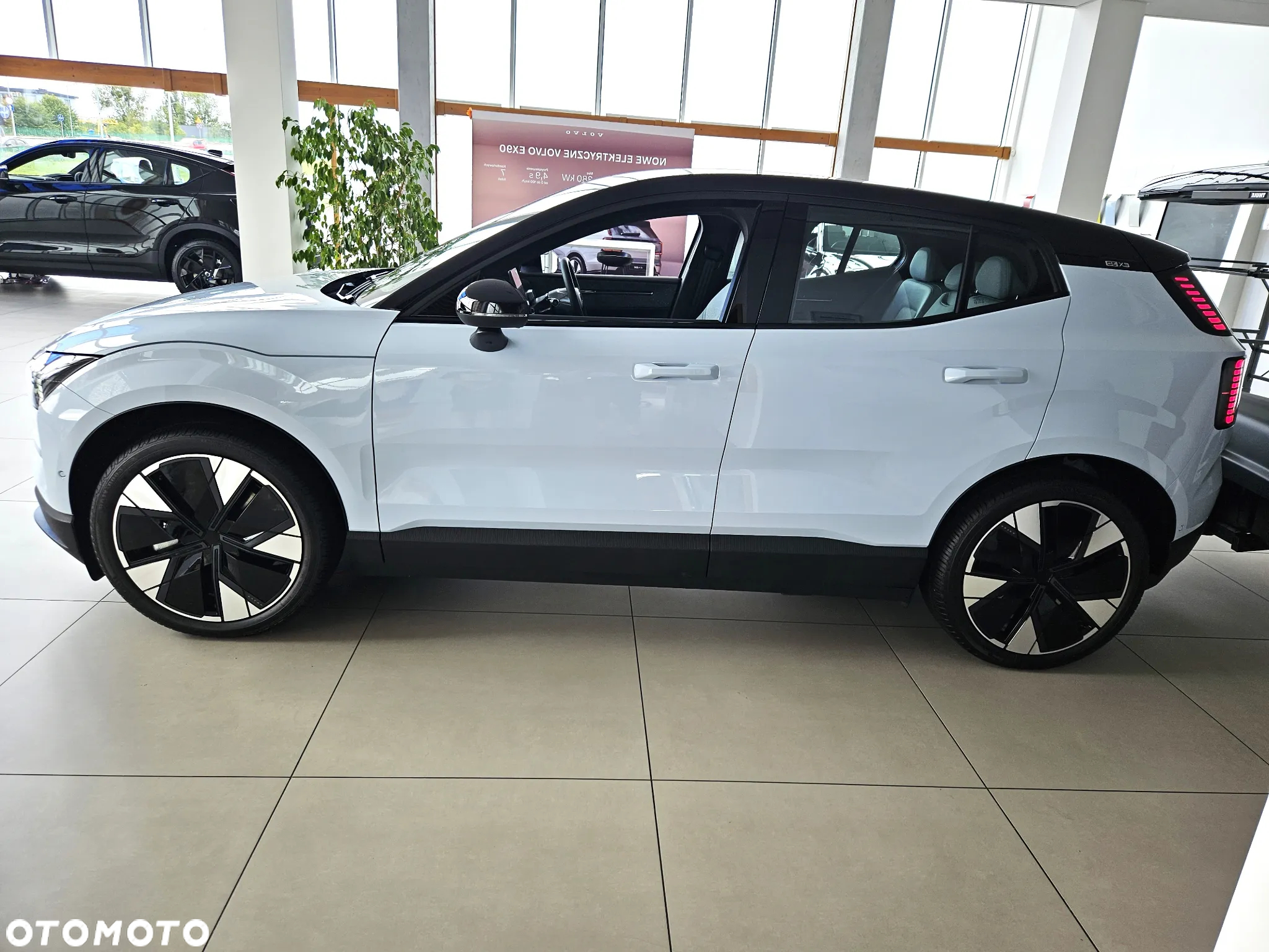 Volvo EX30 69kWh Twin Motor Ultra - 8
