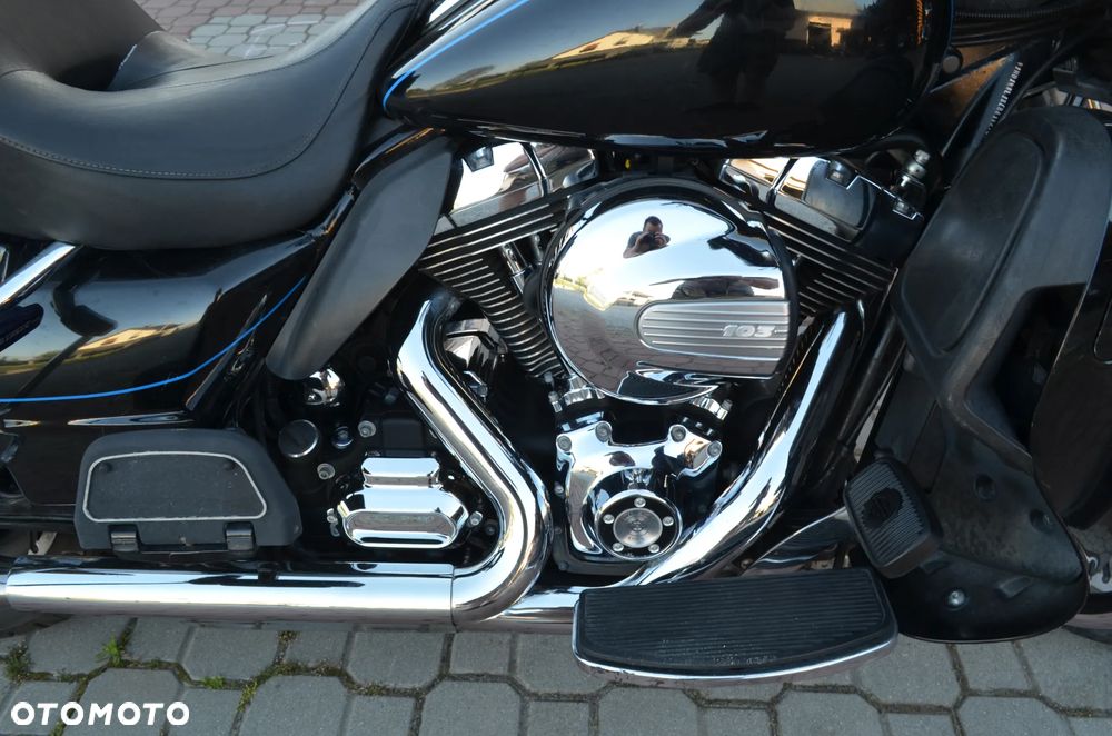 Harley-Davidson FLH Electra Glide - 10