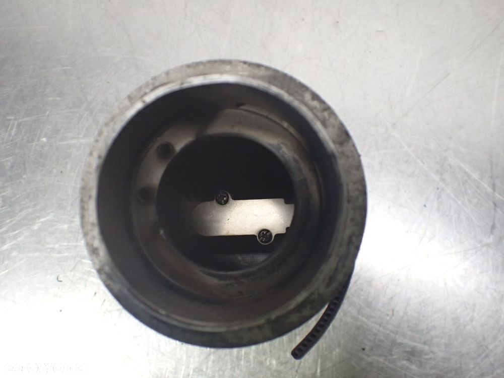 PRZEPUSTNICA AUDI A4 B5 1.8  037906461B - 4