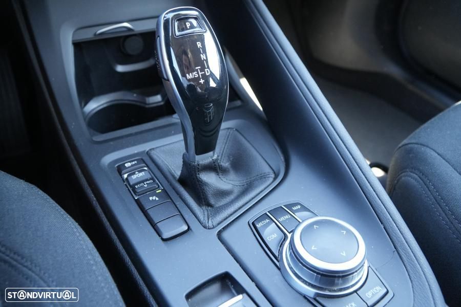 BMW X1 16 d sDrive Advantage Auto - 14