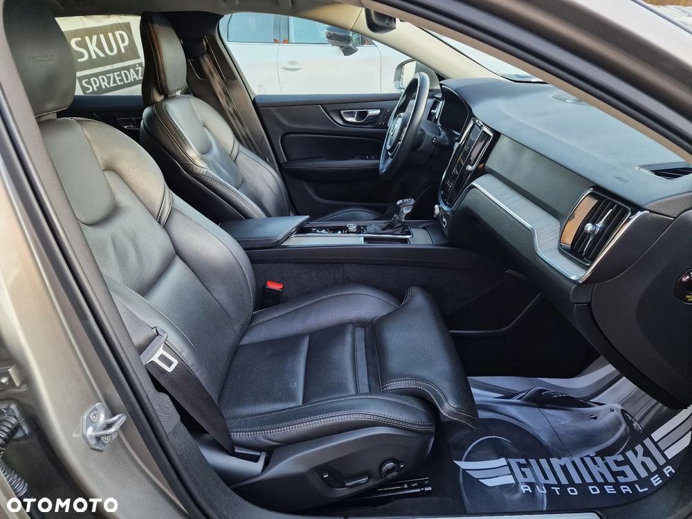 Volvo V60 D3 Geartronic Inscription - 24