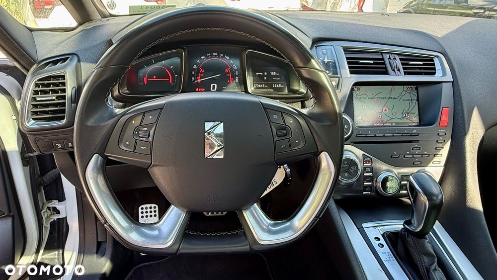Citroën DS5 HDi 165 Business - 18