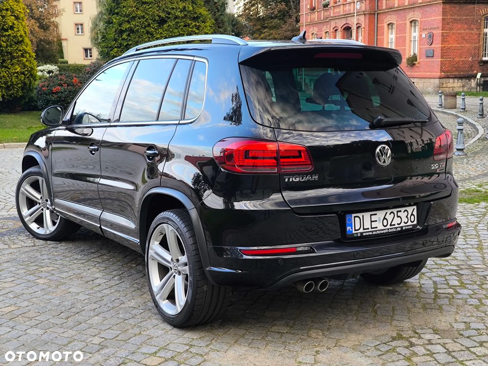 Volkswagen Tiguan 2.0 TDI SCR 4MOTION BlueMotion Technology DSG Sport & Style - 9