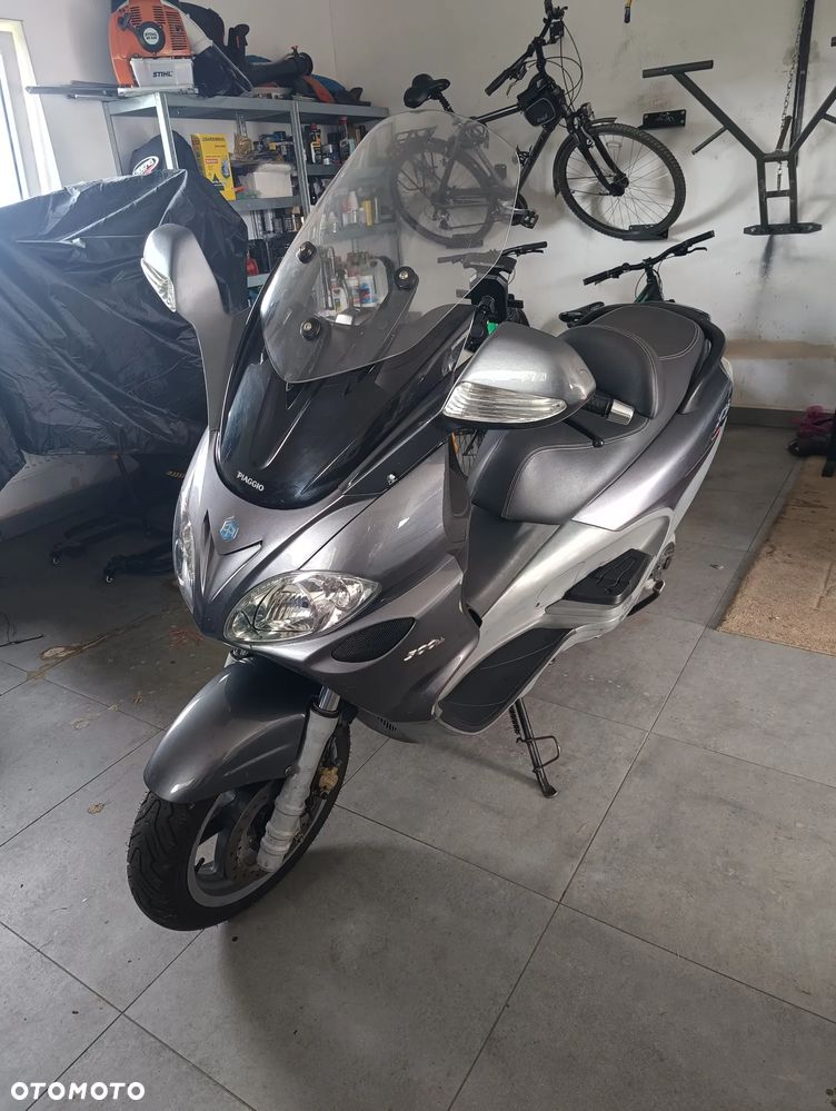 Piaggio X9 - 1