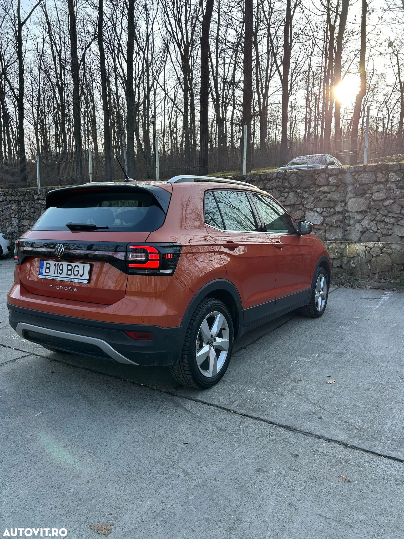 Volkswagen T-Cross 1.0 TSI DSG Style - 9
