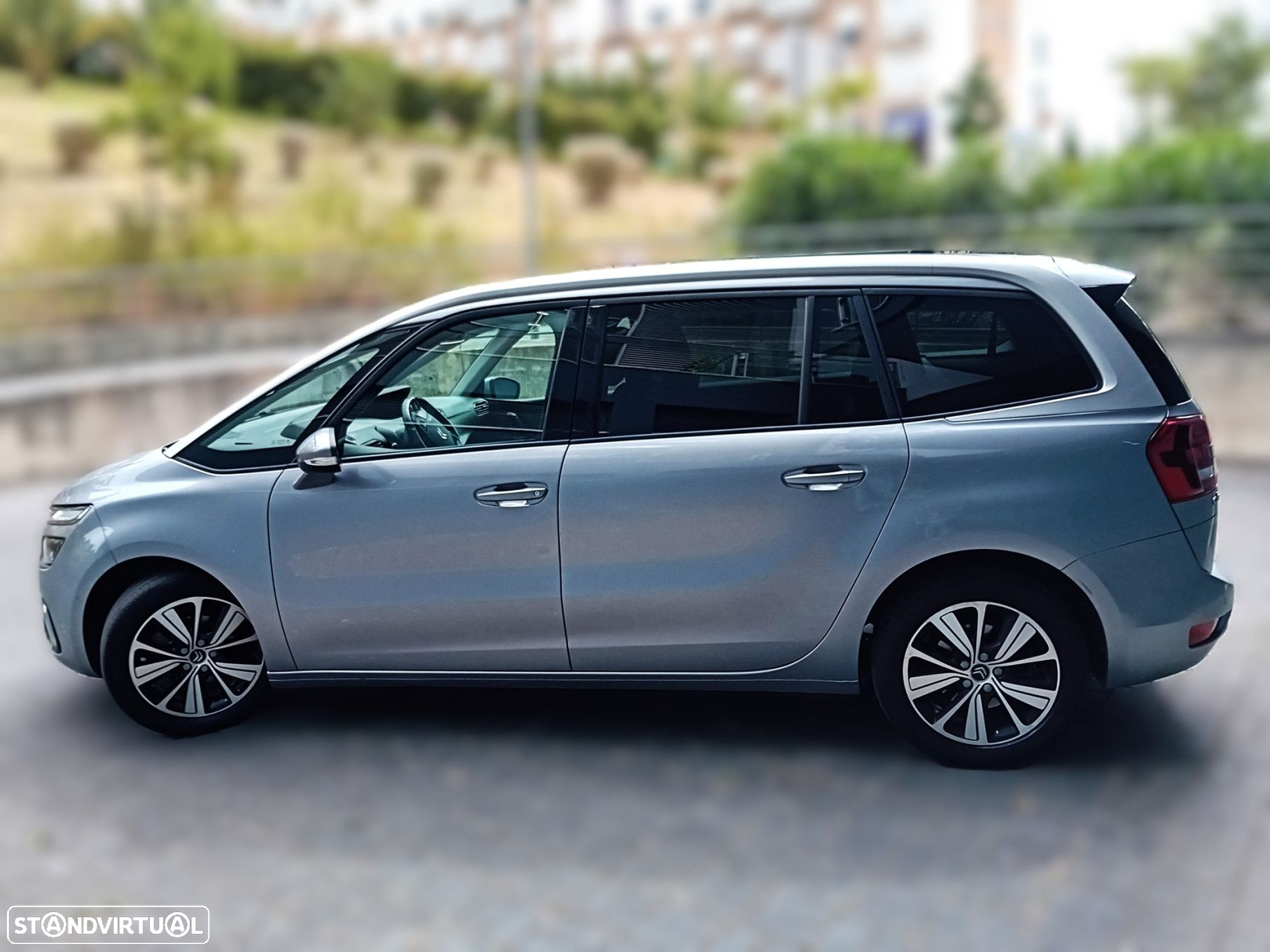 Citroën C4 Grand Picasso 1.2 PureTech Intensive J17 - 5