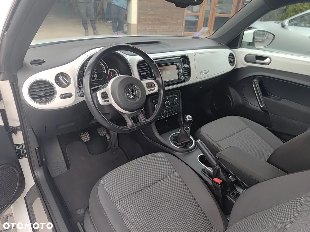 Volkswagen Beetle - 33