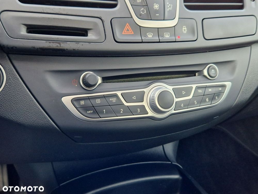Renault Laguna - 26