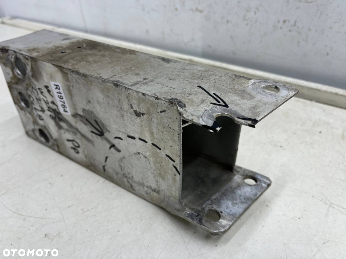Belka zderzaka Mercedes w176 w246 CLA c117 GLA x156 11-19r PRAWE przednie wzmocnienie strefa zgniotu - 8
