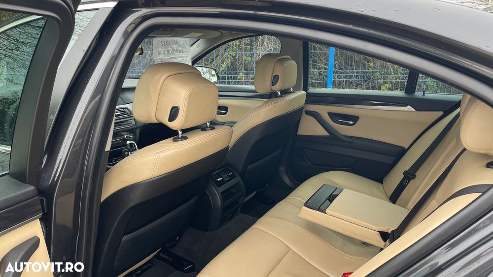 BMW Seria 5 520d - 7