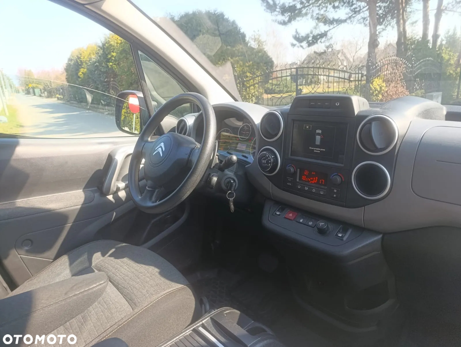 Citroën Berlingo Multispace BlueHDi 100 S&S ETG6 SHINE - 9