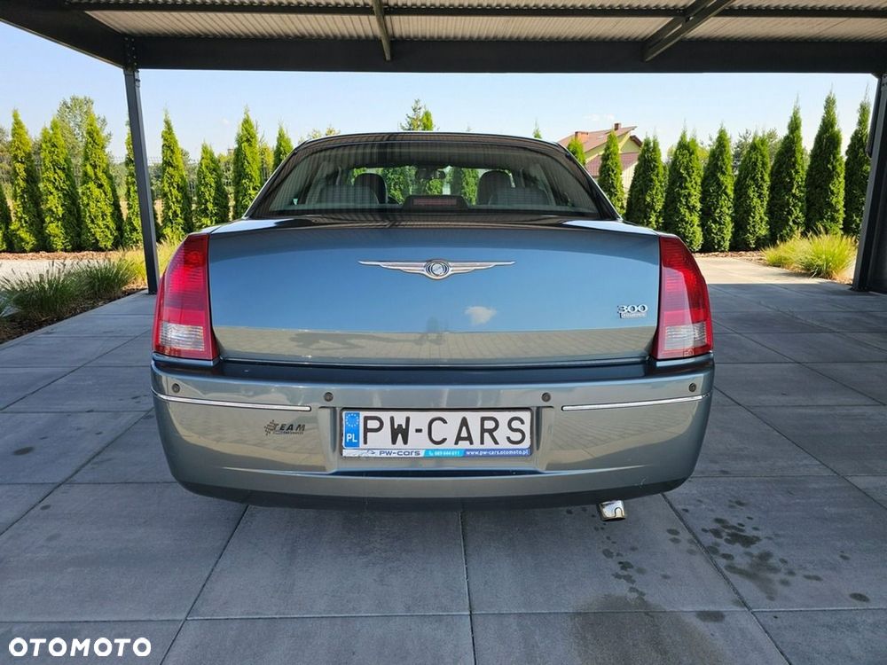 Chrysler 300C - 6