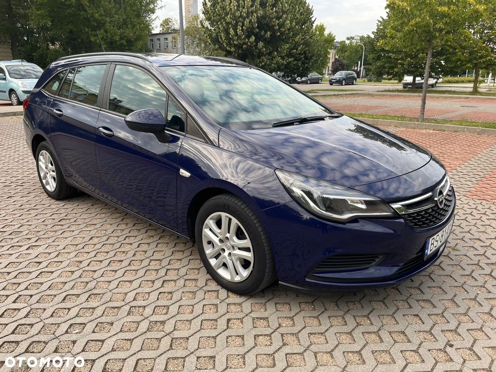 Opel Astra - 1