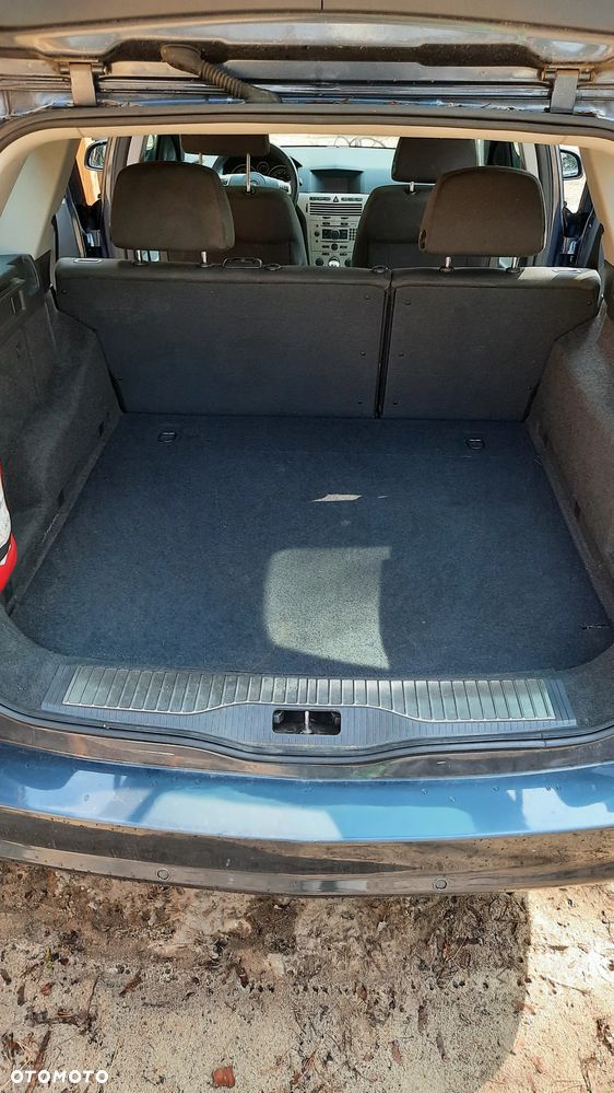 Opel Astra 1.6 111 - 12