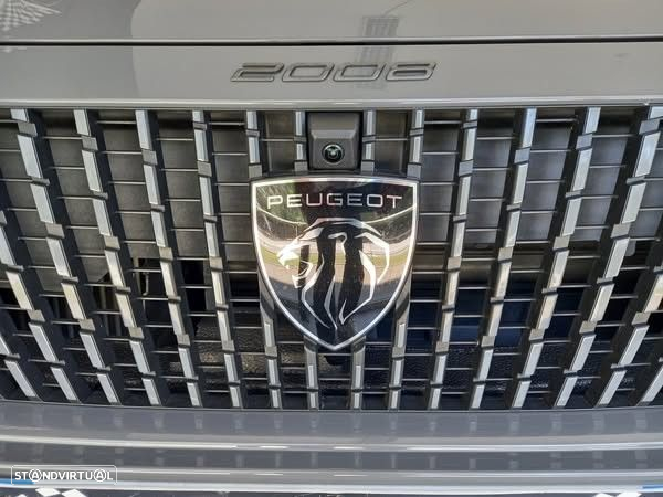 Peugeot 2008 1.2 PureTech Allure - 23