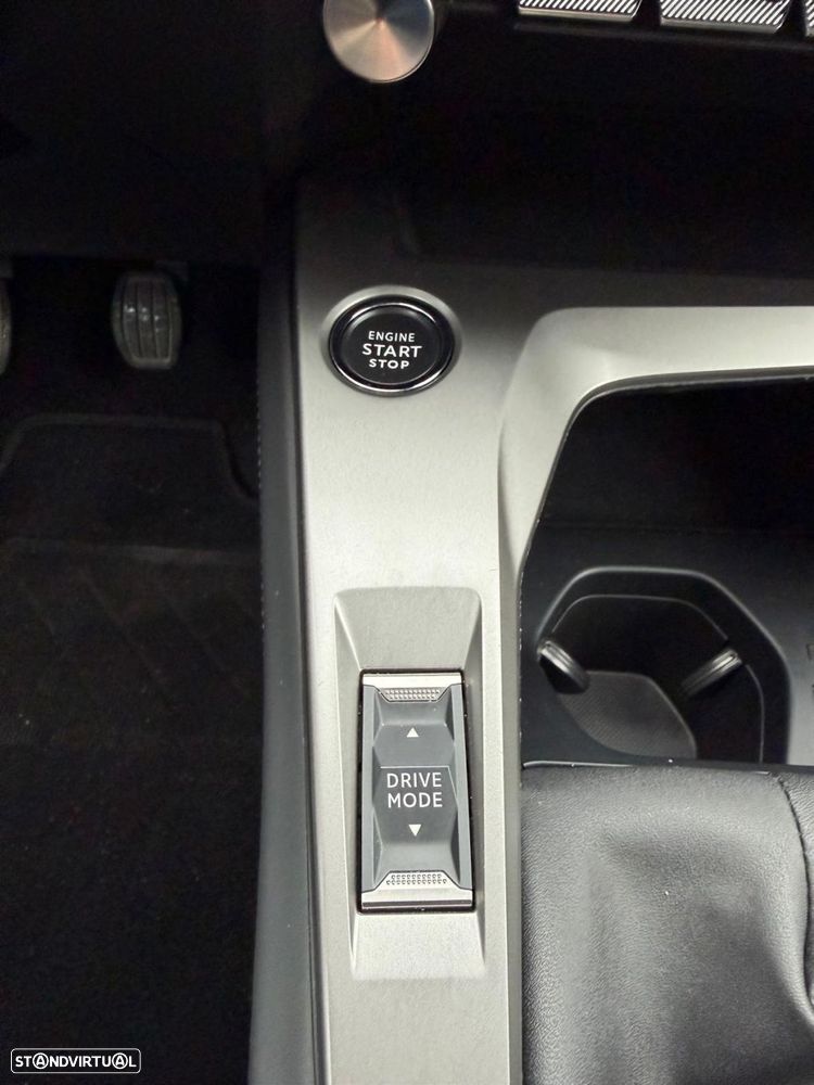 Peugeot 308 1.2 PureTech Allure - 23