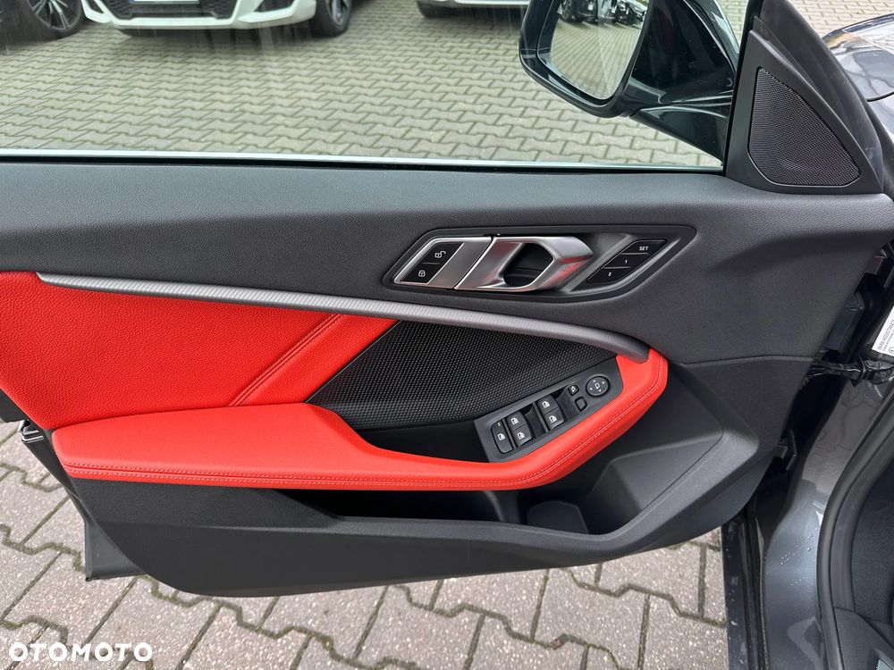 BMW Seria 2 220i xDrive Luxury Line - 9