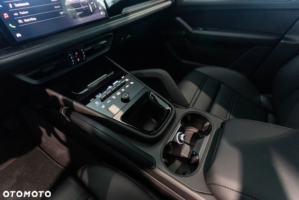 Porsche Cayenne Black Edition - 22