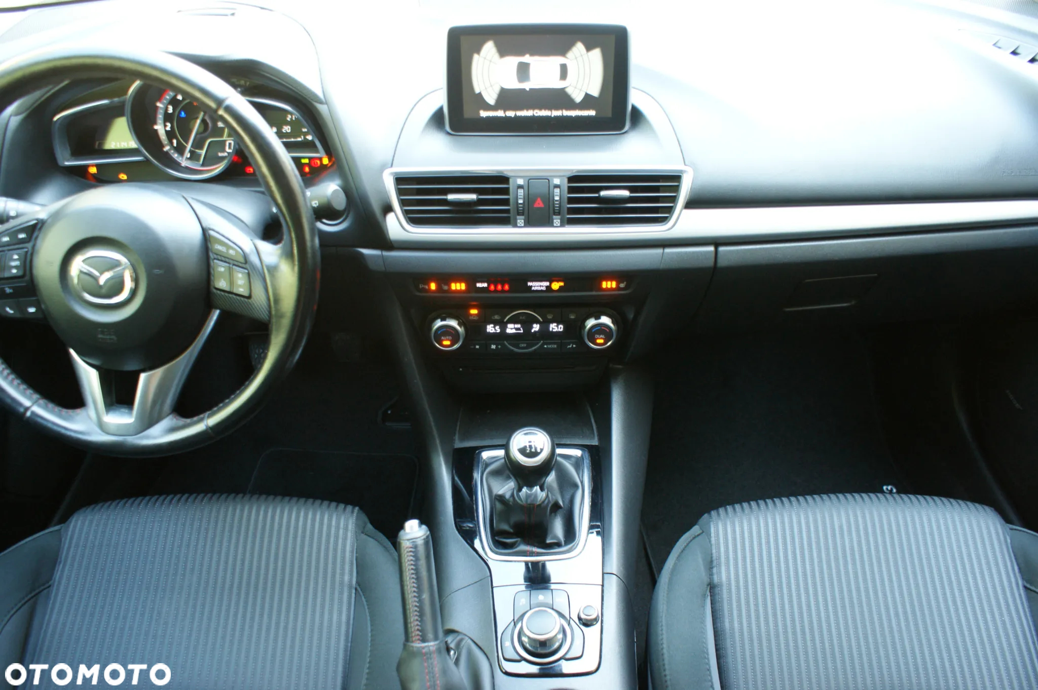 Mazda 3 - 7