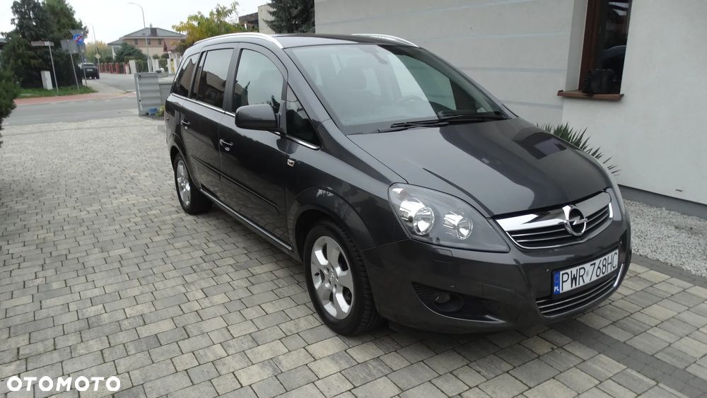 Opel Zafira - 3
