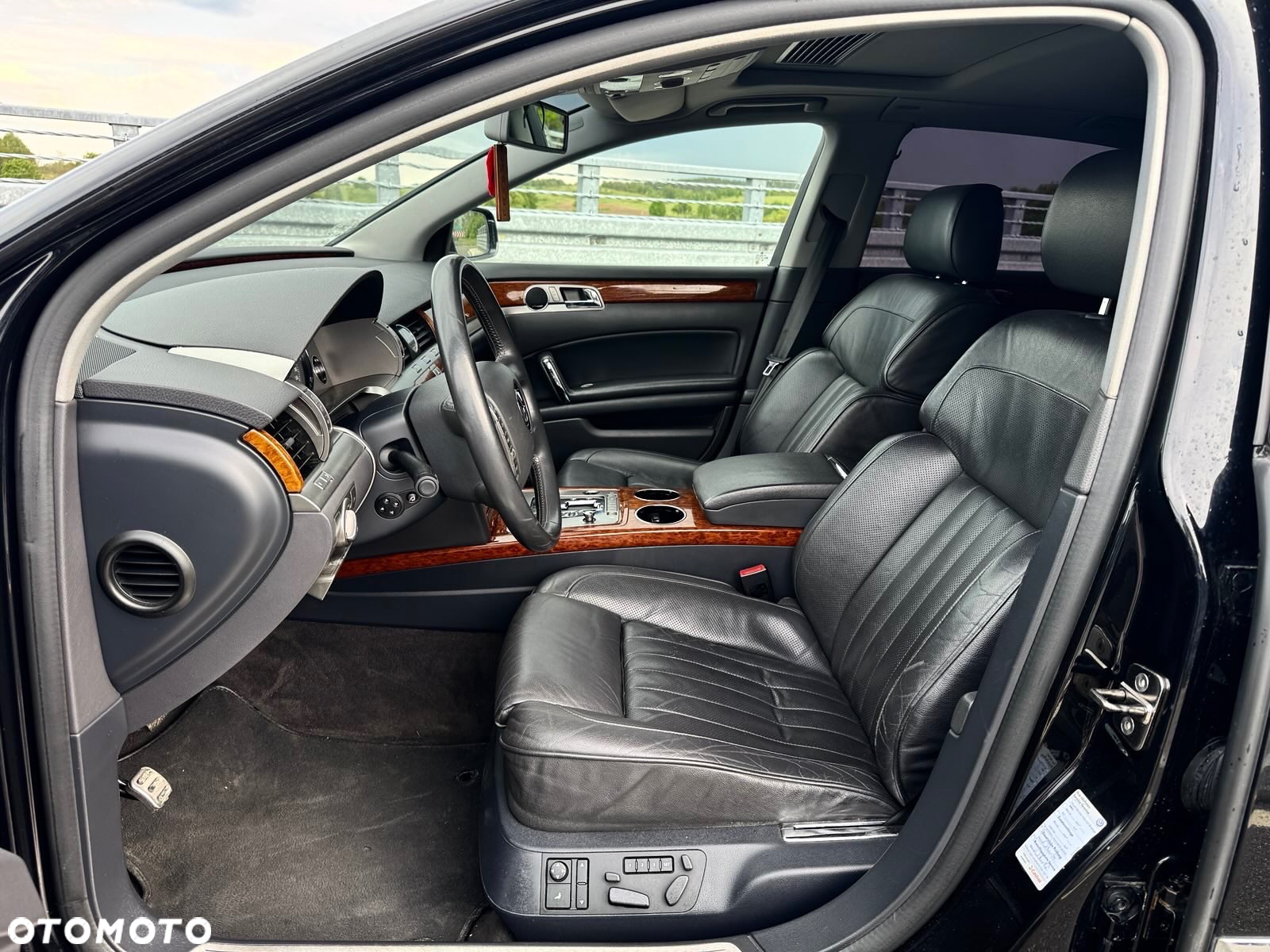 Volkswagen Phaeton 3.0 V6 TDI DPF 4Mot (5os) - 23