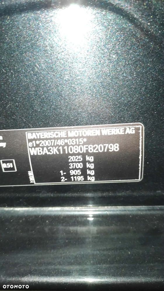 BMW Seria 3 318d DPF Edition Exclusive - 40