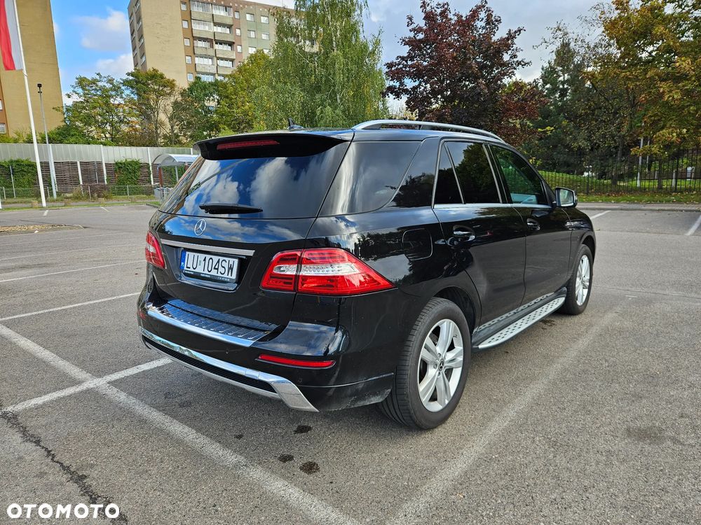 Mercedes-Benz ML 350 BlueTec 4-Matic - 5