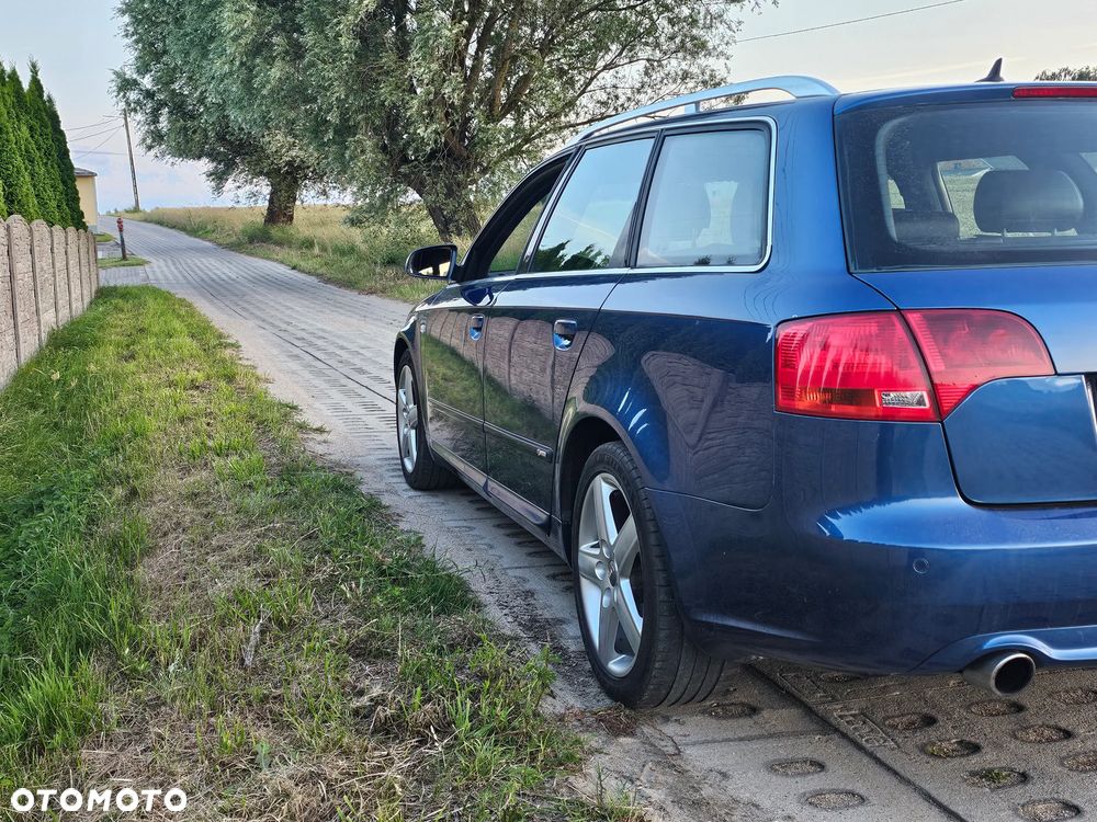 Audi A4 Avant 2.0 TDI - 11