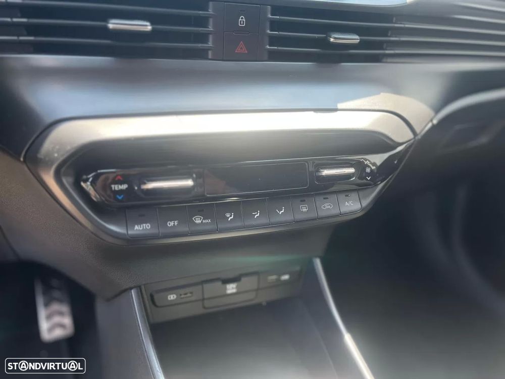 Hyundai Bayon 1.0 T-GDI Premium - 14