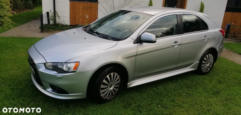 Mitsubishi Lancer - 18