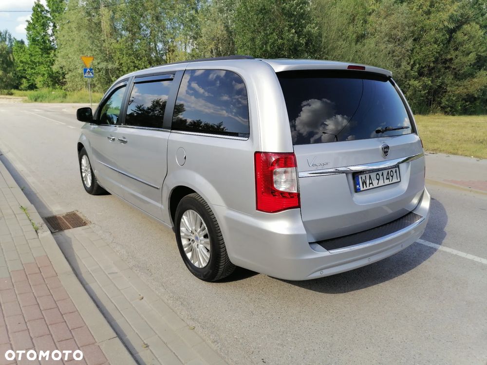 Lancia Voyager 2.8CRD Platinum - 5