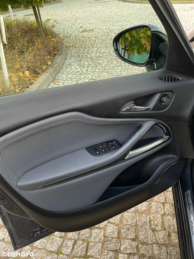 Opel Zafira 2.0 CDTI Enjoy EcoFLEX S&S - 10
