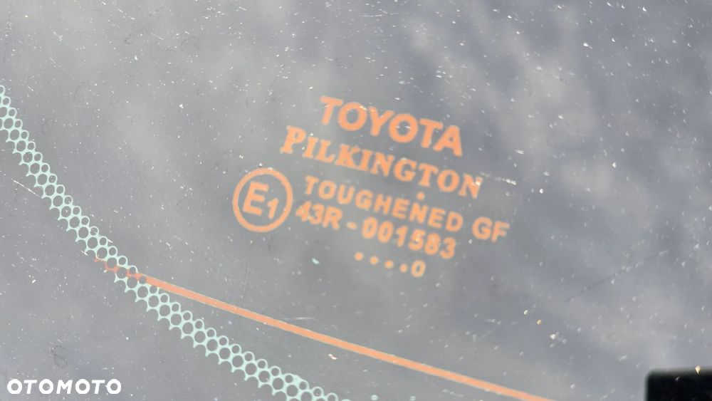 Toyota Avensis 1.8 Sol - 39