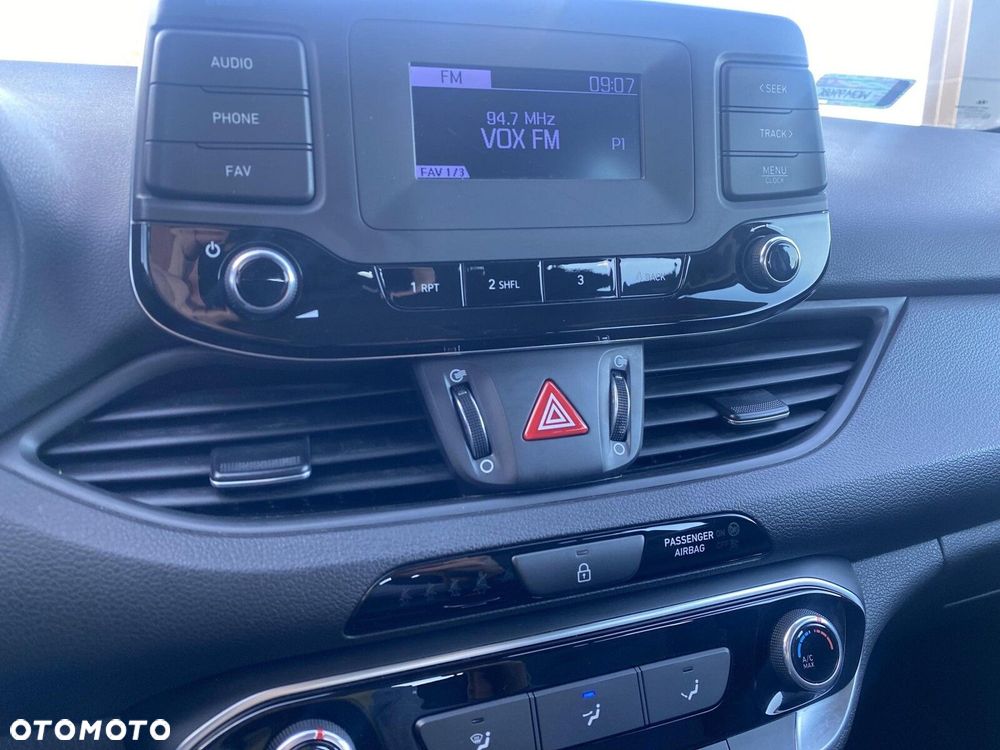 Hyundai i30 - 24