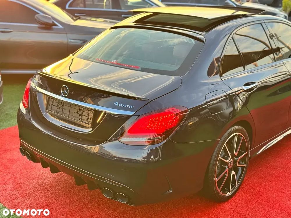 Mercedes-Benz Klasa C 300 4Matic 9G-TRONIC - 7