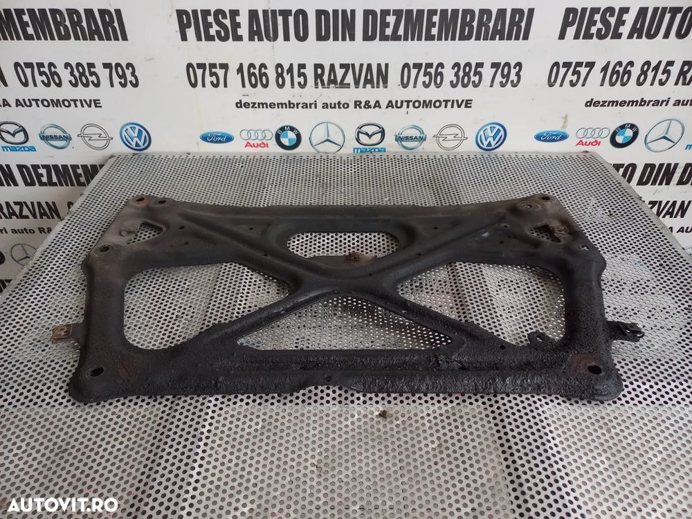 Jug Cadru Motor Audi A8 4H D4 3.0 Tdi An 2010-2011-2012-2013-2014-2015-2016-2017 Dezmembrez Audi A8 - 5