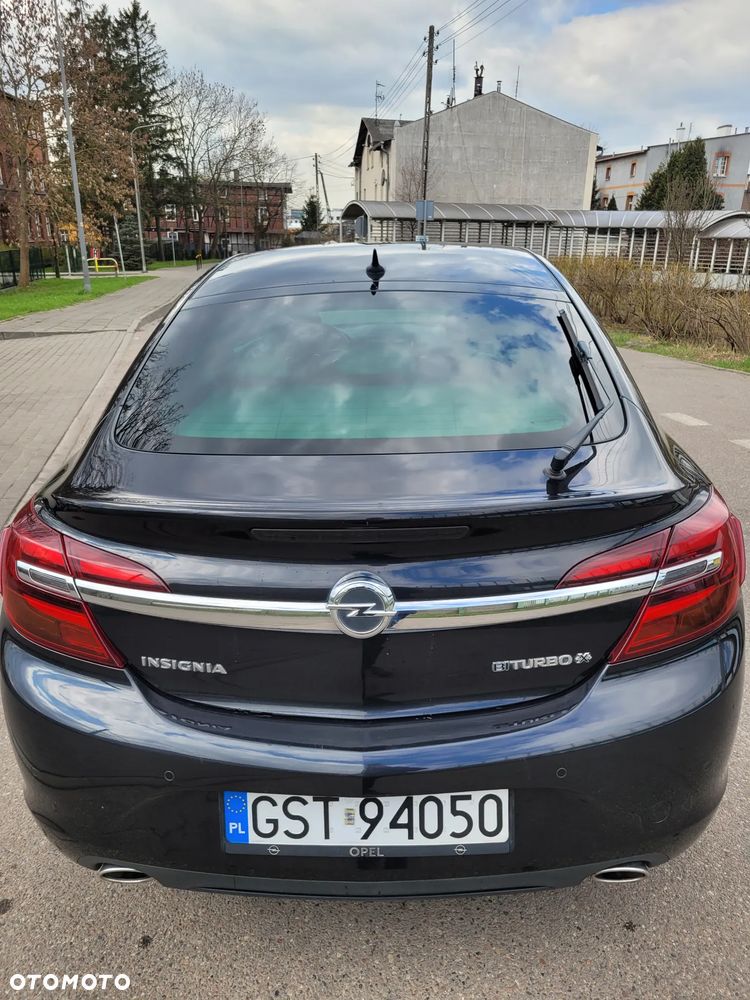 Opel Insignia 2.0 Bi Turbo CDTI 4x4 - 13