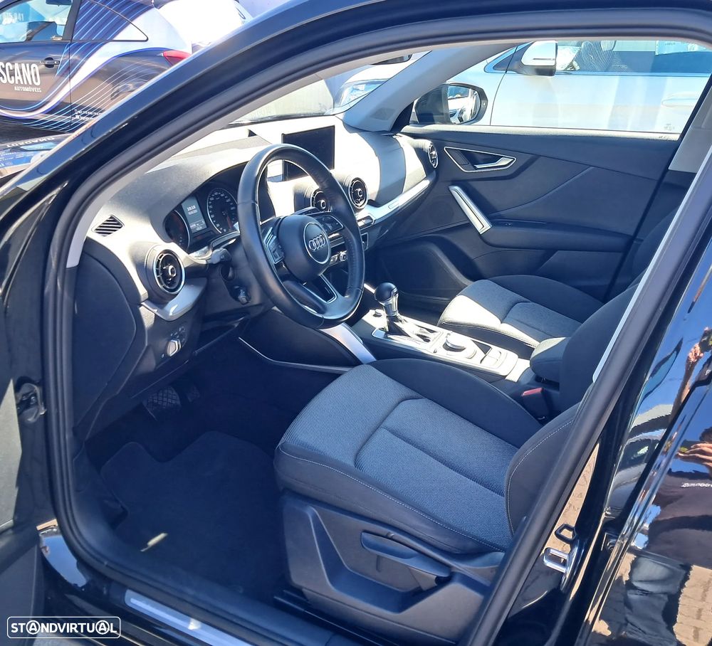 Audi Q2 1.0 TFSI Sport S tronic - 8