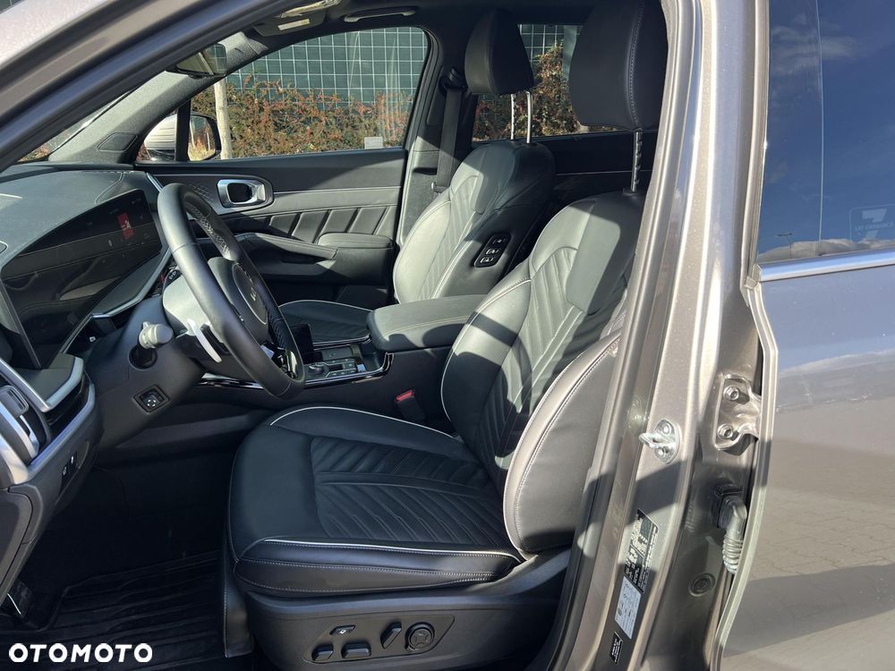Kia Sorento - 10