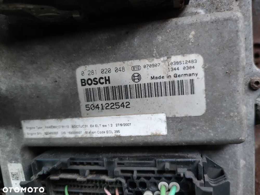 silnik IVECO ze skrzynią biegów - 6