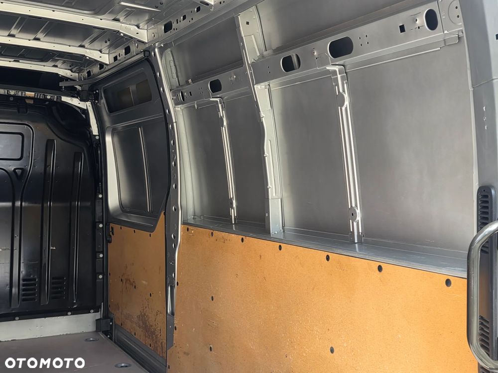 Renault Master - 26