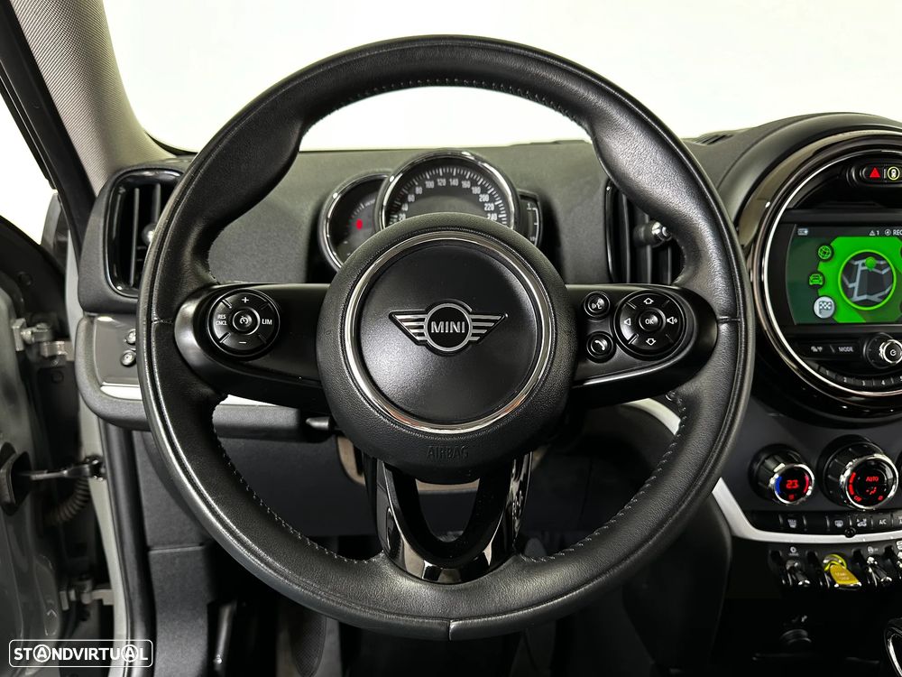 MINI Countryman Cooper SE ALL4 Auto - 26