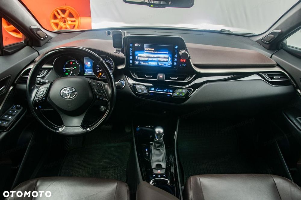 Toyota C-HR - 14