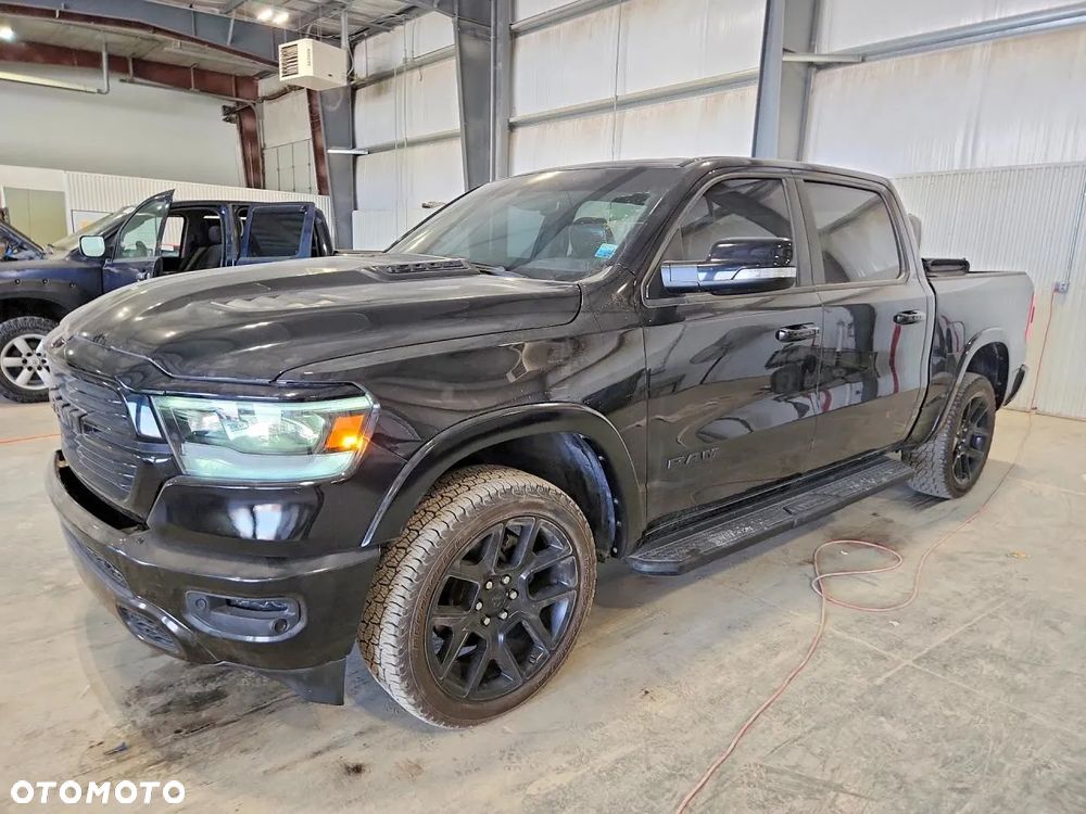 RAM 1500 5.7 Crew Cab Longbed Laramie Black - 1