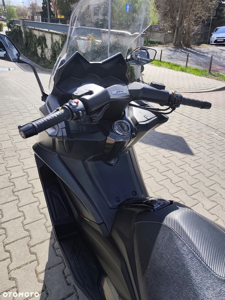 Kymco AK 550 - 22