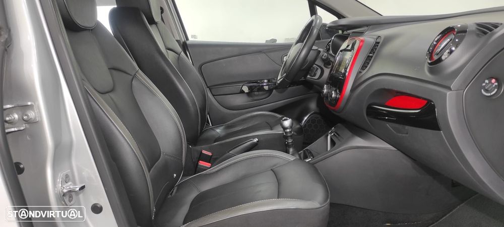 Renault Captur 1.5 dCi Exclusive - 22