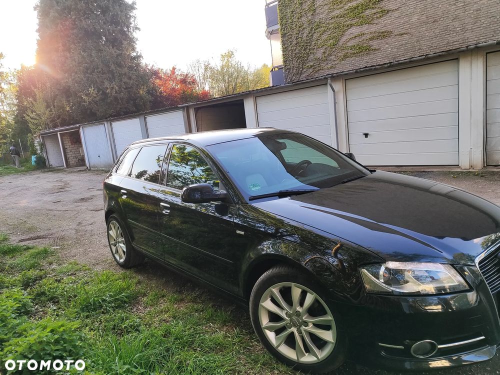 Audi A3 Sportback 2.0 TDI DPF Attraction - 2