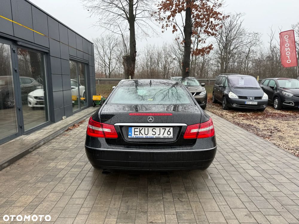 Mercedes-Benz Klasa E - 15