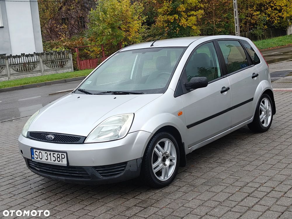 Ford Fiesta 1.3 - 15