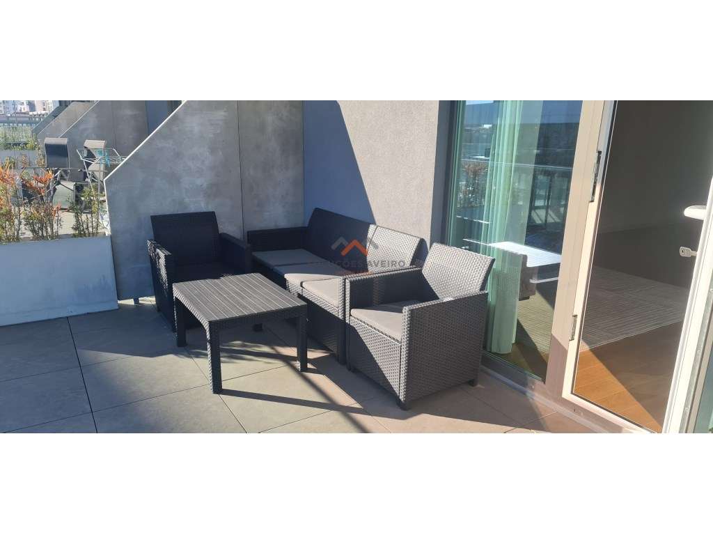 Apartamento T1 Mobilado e Equipado - Arrendamento - Grande imagem: 4/6